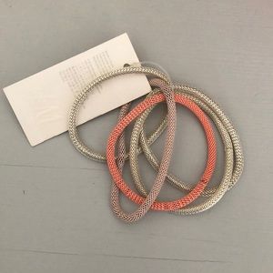 NWT pack of 5 bracelets ✨